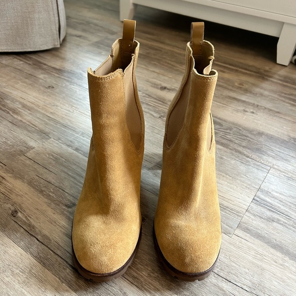 Tory Burch Camel Suede Booties - Picture 7 of 9